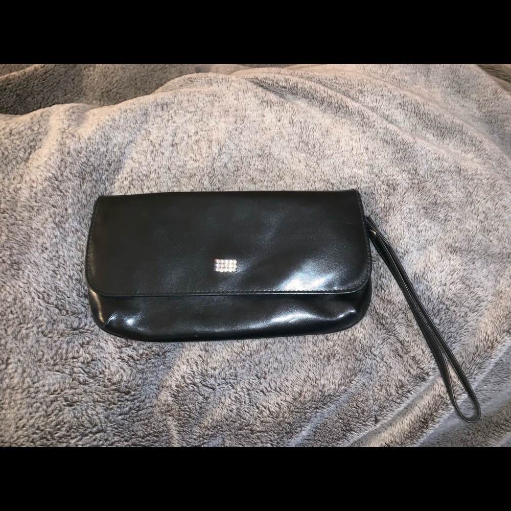 Accessories !! - Picture 3 of 5